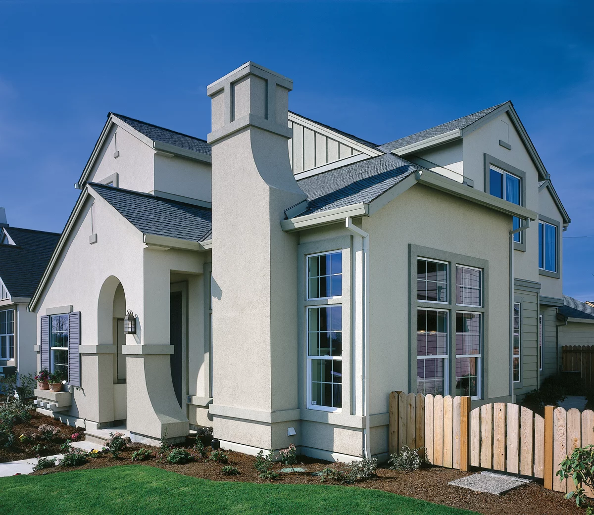 replacement windows in Riverside, CA